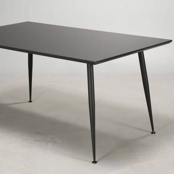Dimm - Skrivebord, sort højtrykslaminat, sorte metalben 120 x 60 cm